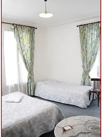 Hipotel Sacre Coeur Olympiades Hotel