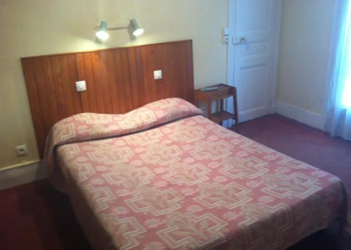 Hipotel Sacre Coeur Olympiades Otel 2*