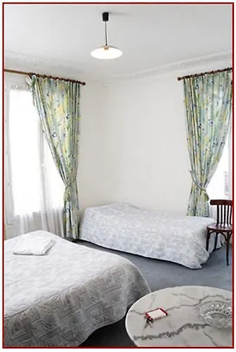 Hipotel Sacre Coeur Olympiades Otel