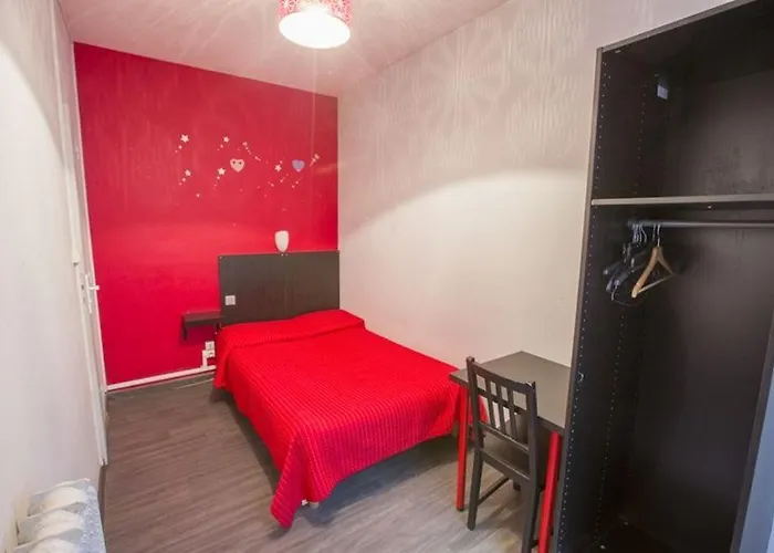 Hipotel Sacre Coeur Olympiades Otel 2*