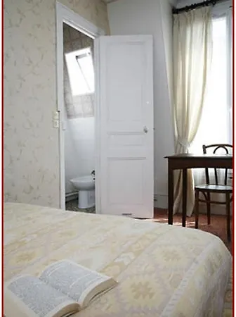 Hipotel Sacre Coeur Olympiades Hotel 2*